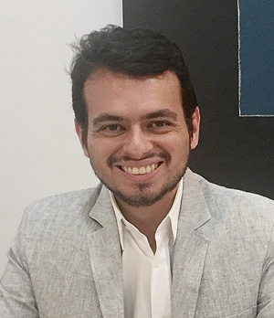 Prof. Dr. Adriano Corrêa de Sousa