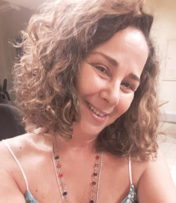ADÉLIA MARIA OLIVEIRA DE ARAÚJO
