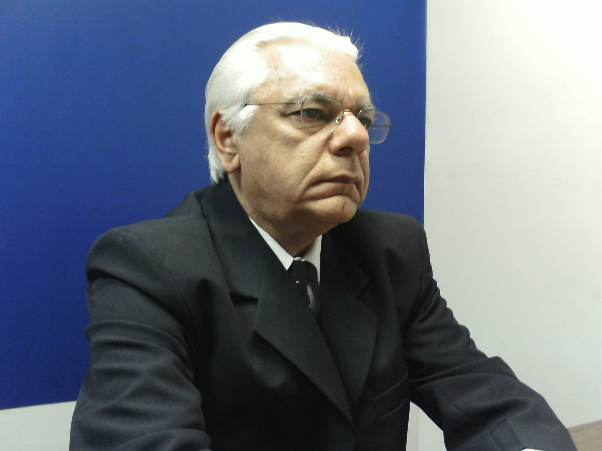 PROFESSOR FRANCISCO ASSIS CORRÊA BARBOSA